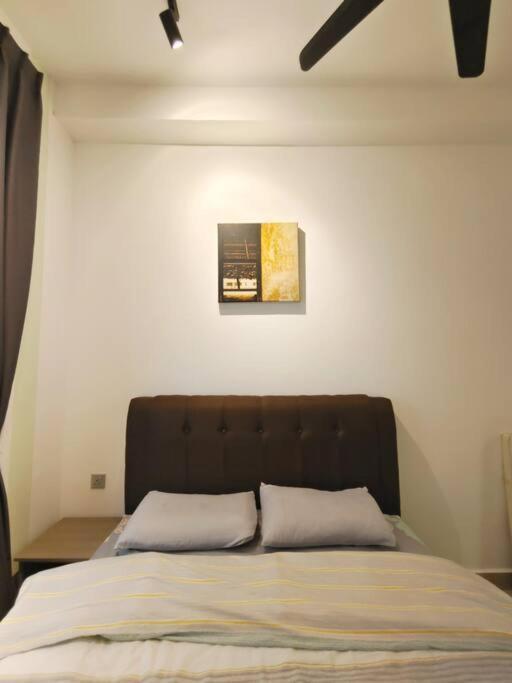 A1403 Jb City Sks Habitat Larkin 2Br 6Pax 100Mbps Netflix!! By Stay 新山 外观 照片