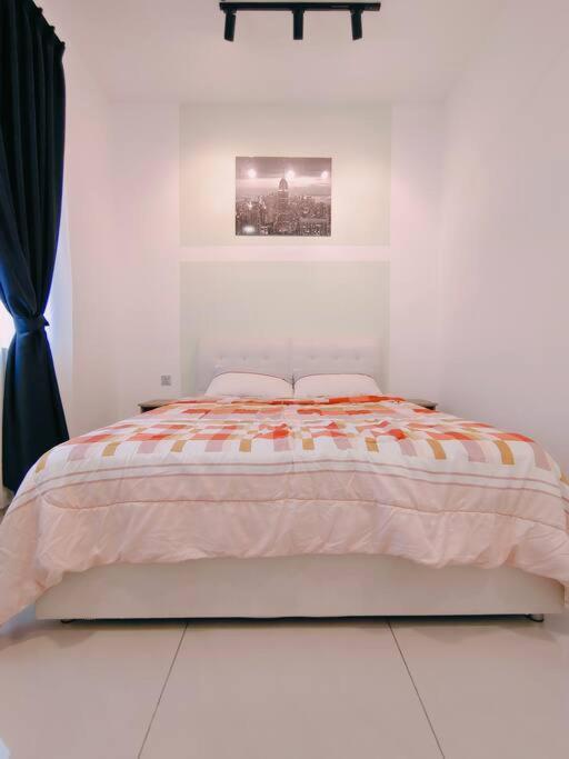 A1403 Jb City Sks Habitat Larkin 2Br 6Pax 100Mbps Netflix!! By Stay 新山 外观 照片